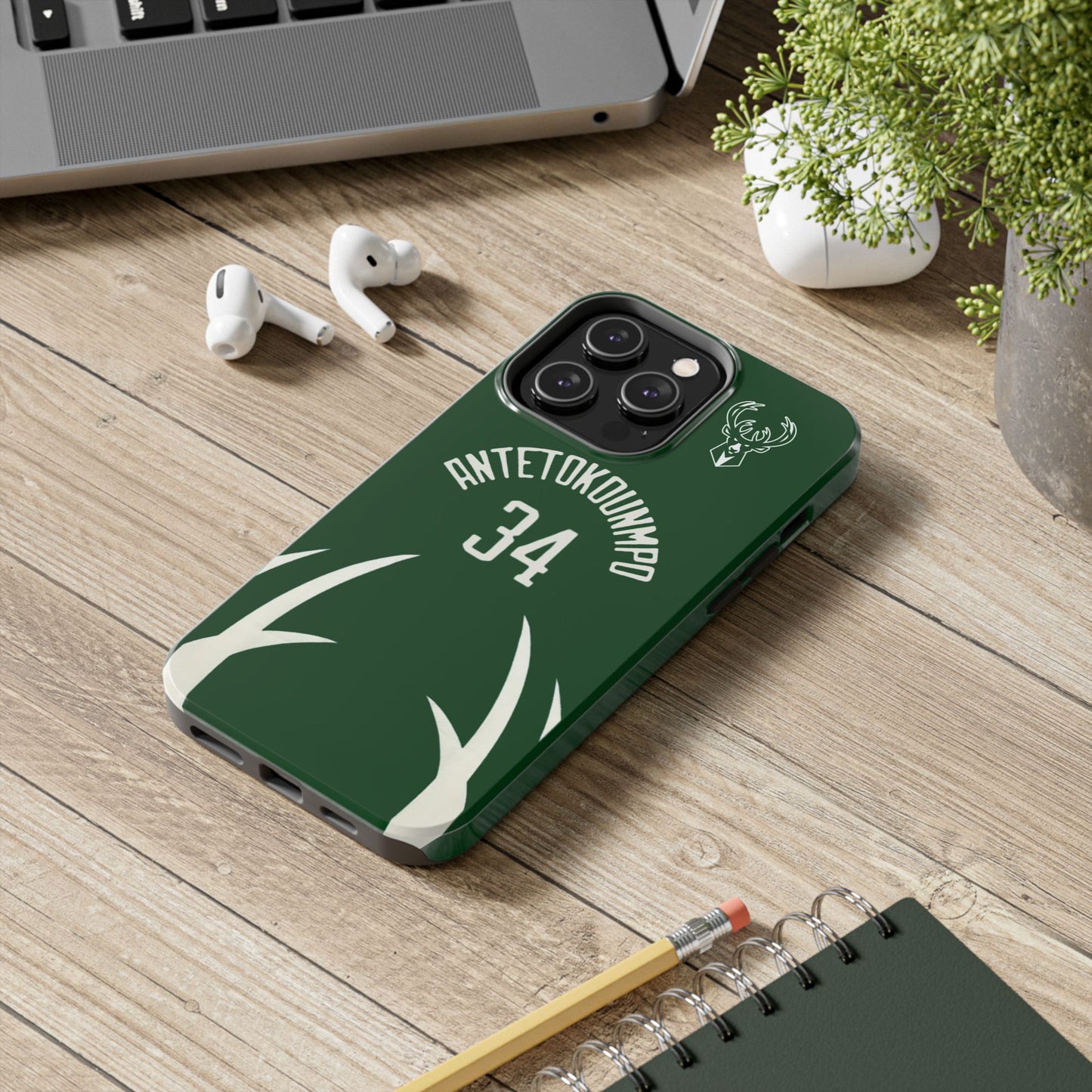 Giannis Antetokounmpo Milwaukee Bucks – Basketball iPhone and Samsung Case Green