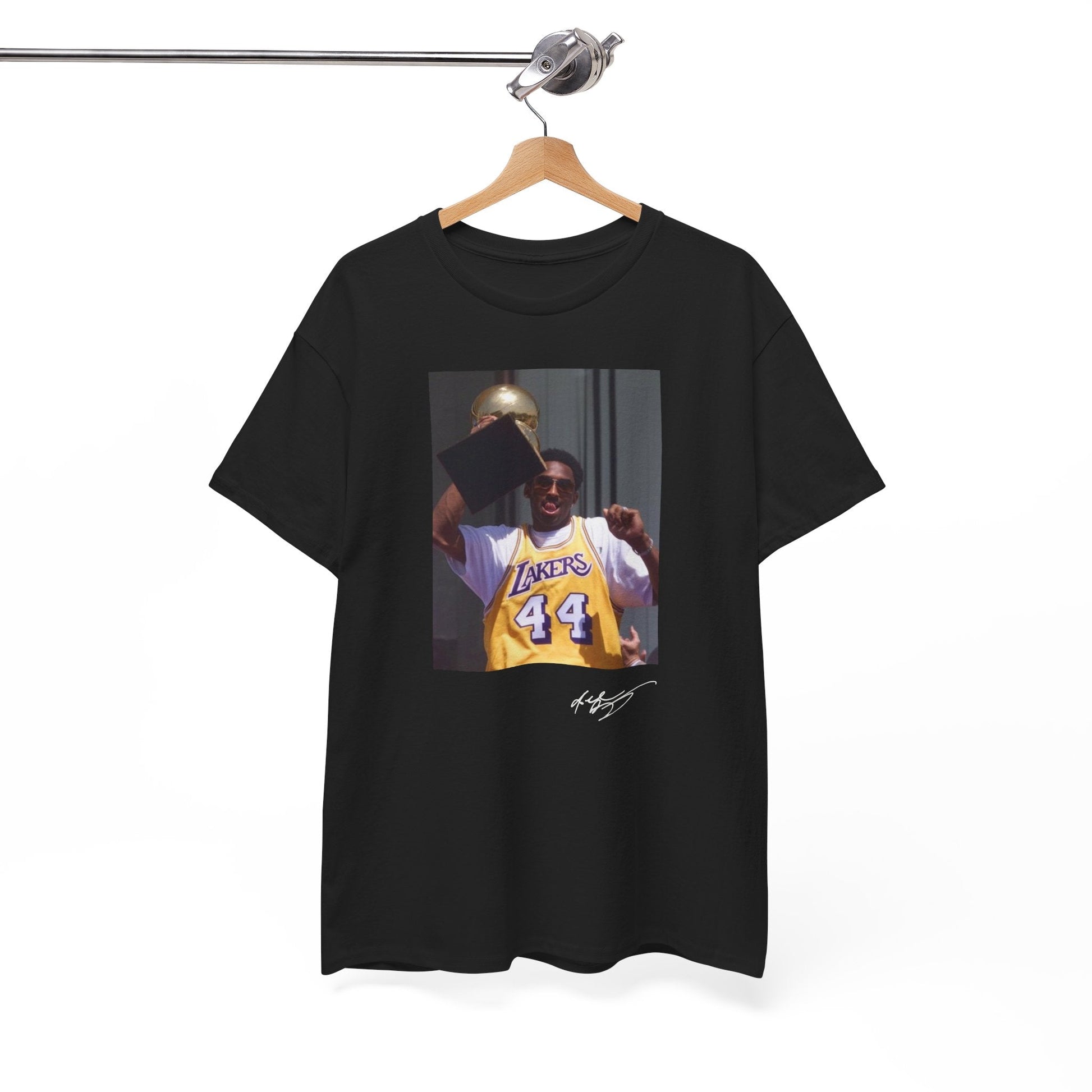 Kobe Bryant shirt showcasing his legendary career